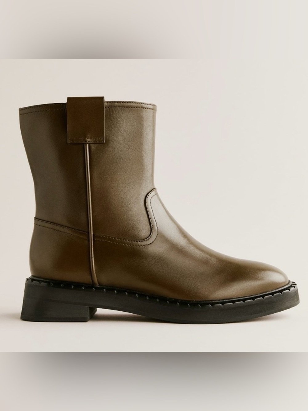 Reformation Alexandra Leather Ankle Boots in Olive Green US 6